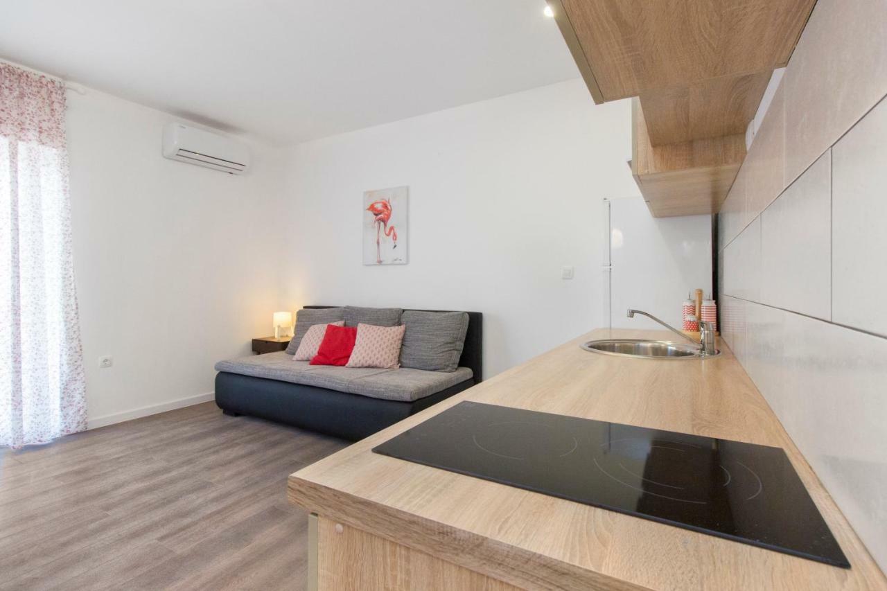 Apartmani Olivette Σίμπενικ Εξωτερικό φωτογραφία