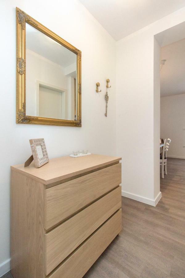 Apartmani Olivette Σίμπενικ Εξωτερικό φωτογραφία