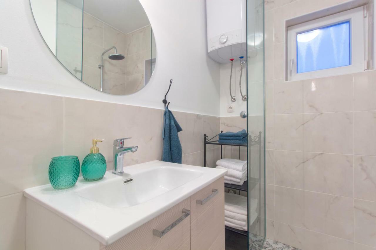 Apartmani Olivette Σίμπενικ Εξωτερικό φωτογραφία