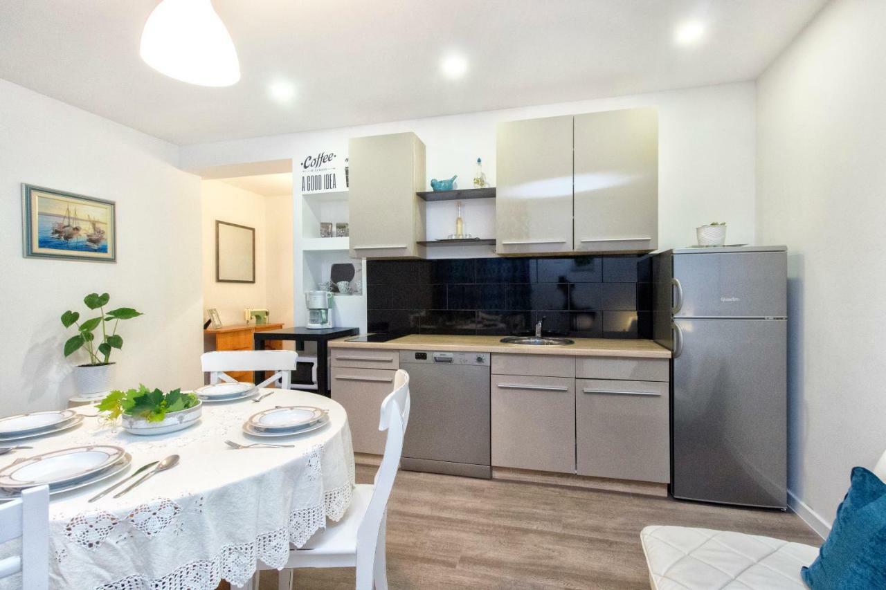 Apartmani Olivette Σίμπενικ Εξωτερικό φωτογραφία